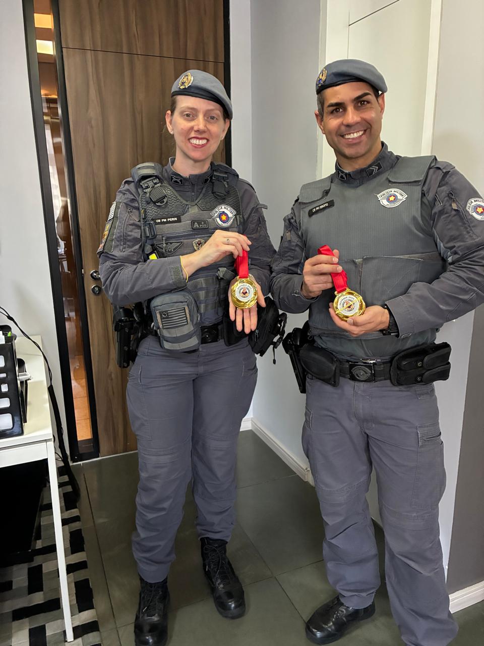 proerd - apoio PM - medalhas de premiacao aos jovens
